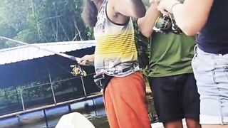 Бентота — речная рыбалка: живец под нависшими манграми и судак у коряг