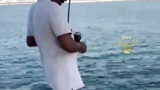 Бахрейн: кингфиш 9 кг на охоте – снасти, проводка, безопасность