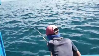 Дананг: шоркастинг и микроджиг на городском пляже