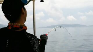 Вьетнам — джиг и поппинг: оснащение и поиск хищника по «птичке»