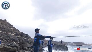 Салала, Оман — туна-погоня с Salalah Anglers: джиг и поиск птицы