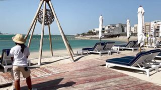 Бахрейн, Мухаррак — «Арабская нефть: начало» и пирсы местных рыбаков