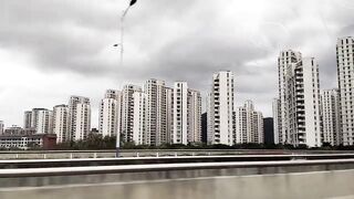 Хайнань, Ялунвань: рыбацкий порт — разгрузка неводов и аукцион