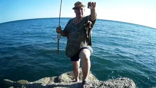 Симеиз рыбалка в Крыму охота за черноморской скорпеной с берега и с лодки