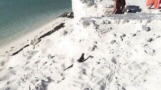 Куба: перелет на кукурузнике над океаном на остров Cayo Largo и дорога к диким пляжам