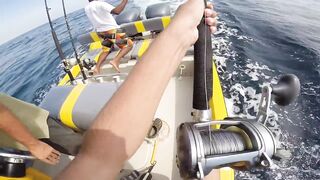 Морская рыбалка в Salalah Oman выезд в Аравийское море за тунцом и другой океанской рыбой