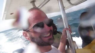 Морская рыбалка в Salalah Oman выезд в Аравийское море за тунцом и другой океанской рыбой