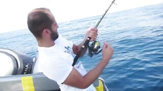 Морская рыбалка в Salalah Oman выезд в Аравийское море за тунцом и другой океанской рыбой