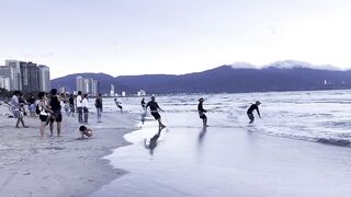 Vietnam Da Nang местные ловят рыбу прямо с пляжа и стоит ли пробовать так же туристу