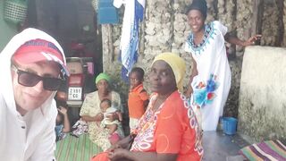 Уроа Занзибар 2020 местные жители их скромная жизнь и быт вдали от туристических зон