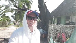 Уроа Занзибар 2020 местные жители их скромная жизнь и быт вдали от туристических зон