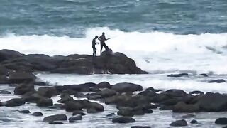 Unawatuna Sri Lanka жизнь у океана прогулки по пляжу и вечерняя береговая рыбалка