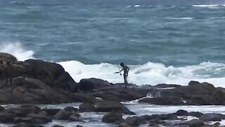 Unawatuna Sri Lanka жизнь у океана прогулки по пляжу и вечерняя береговая рыбалка