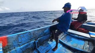 Желтоперый тунец техника ловли handline и морская битва на крючке в открытом океане