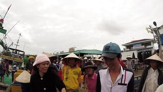 Fishing village Phan Thiet вьетнамская рыбацкая деревня жизнь у моря и работающих лодок в порту