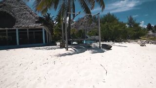 Занзибар какой пляж выбрать Paje или Jambiani для купания отдыха и вылазок в море за рыбой