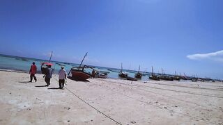 Занзибар самостоятельно Кизимкази пляж Мтенде тайные пещеры и легендарный дворец Синдбада