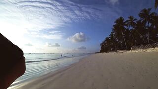 Занзибар самостоятельно Кизимкази пляж Мтенде тайные пещеры и легендарный дворец Синдбада