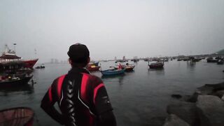 Глубинная морская рыбалка в Нячанге Вьетнам кальмары и queenfish на выезде в открытое море