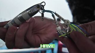 Глубинная морская рыбалка в Нячанге Вьетнам кальмары и queenfish на выезде в открытое море