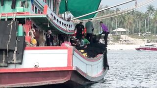 Морская рыбалка на Пхукете у острова Рача троллинг и первые выезды на местный риф