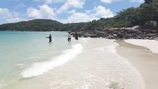 Морская рыбалка на Koh Samet Таиланд ловля с сеткой и подсачеком прямо у камней и волнореза