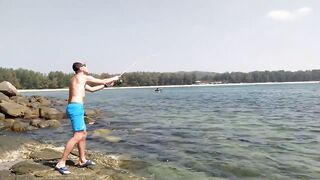 Морская рыбалка на пляже Bang Tao Таиланд вторая часть с тестом снастей и приманок