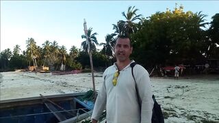 Плавание с дельфинами Zanzibar Kizimkazi деревня у моря и какие вокруг есть туры на морскую рыбалку