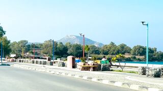 Гюзельюрт районы Северного Кипра спокойная жизнь на холмах цитрусовые сады и бирюзовое море рядом