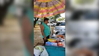 Costa Rica Playa del Coco семейный пляжный отдых вечером можно выйти на рыбалку с пирса