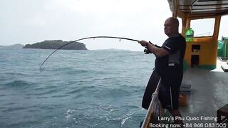 Морская рыбалка на Phu Quoc Vietnam тур Larrys Phu Quoc Fishing за крупной океанской рыбой
