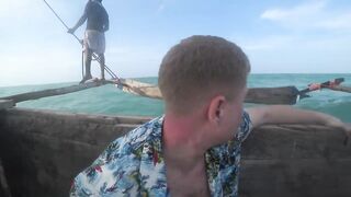 Занзибар Индийский океан на парусной лодке и пляж Michamvi спокойный день у моря