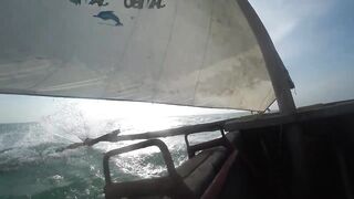 Занзибар Индийский океан на парусной лодке и пляж Michamvi спокойный день у моря