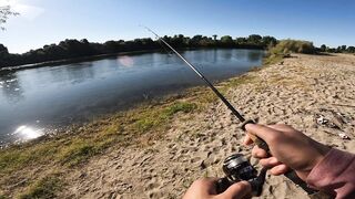 Shanghai Bend прогулка по излучине реки и спокойная городская рыбалка в тишине мегаполиса