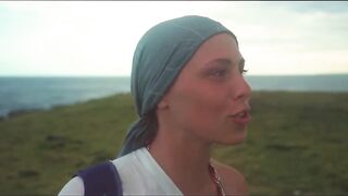 Ченинган и Лембонган Индонезия паучье логово прыжок самоубийцы и тропические виды без цензуры