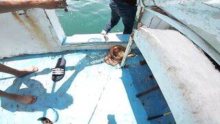 Морская рыбалка в Александрии район Miami - береговая ловля и волны Средиземного моря