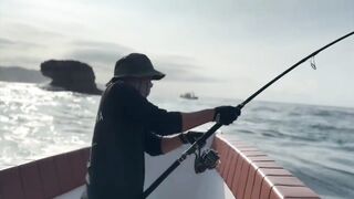 Бали - морская рыбалка на GT с приватной лодки и поимка монстра тревалли у океанского рифа