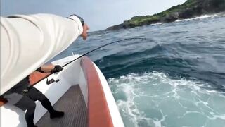 Бали - морская рыбалка на GT с приватной лодки и поимка монстра тревалли у океанского рифа