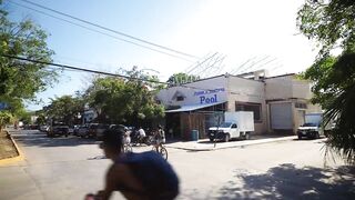 Тулум Мексика скандальный курорт миллионеры модели и бомжи на одном пляже