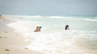 Тулум Мексика скандальный курорт миллионеры модели и бомжи на одном пляже