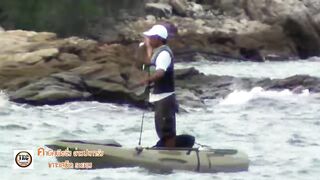 Морская рыбалка на Ao Pakarang Koh Samet каяк фишинг по волне Rayong и прибрежные трофеи