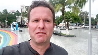 Phu Quoc Vietnam морская рыбалка на кальмара с туром Johns Tours вечерний выход в открытое море