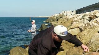 Рыбалка у Севастополя видеокарта уловистых мест России сезон 8 на берегах Чёрного моря