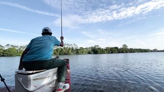 Vietnam Fishing TV: рыбалка на карася в пруду с сильным течением во Вьетнаме