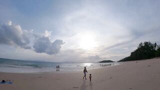 Безлюдный пляж Klong Muang недалеко от Ao Nang Krabi - спокойный отдых у моря без шума и толп туристов
