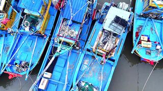 Life at Sea жизнь вьетнамских рыбаков их быт в море и каждодневная тяжёлая работа на воде