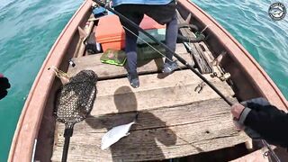 Khao Lak Thailand морская рыбалка в Таиланде у Khao Lak GT на попперы и джиг с лодки longtail