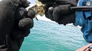 Khao Lak Thailand морская рыбалка в Таиланде у Khao Lak GT на попперы и джиг с лодки longtail