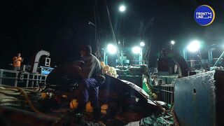 Прибрежная жизнь рыбаков на острове Hainan Китай будни у моря сети лодки и утренний рынок