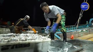 Прибрежная жизнь рыбаков на острове Hainan Китай будни у моря сети лодки и утренний рынок